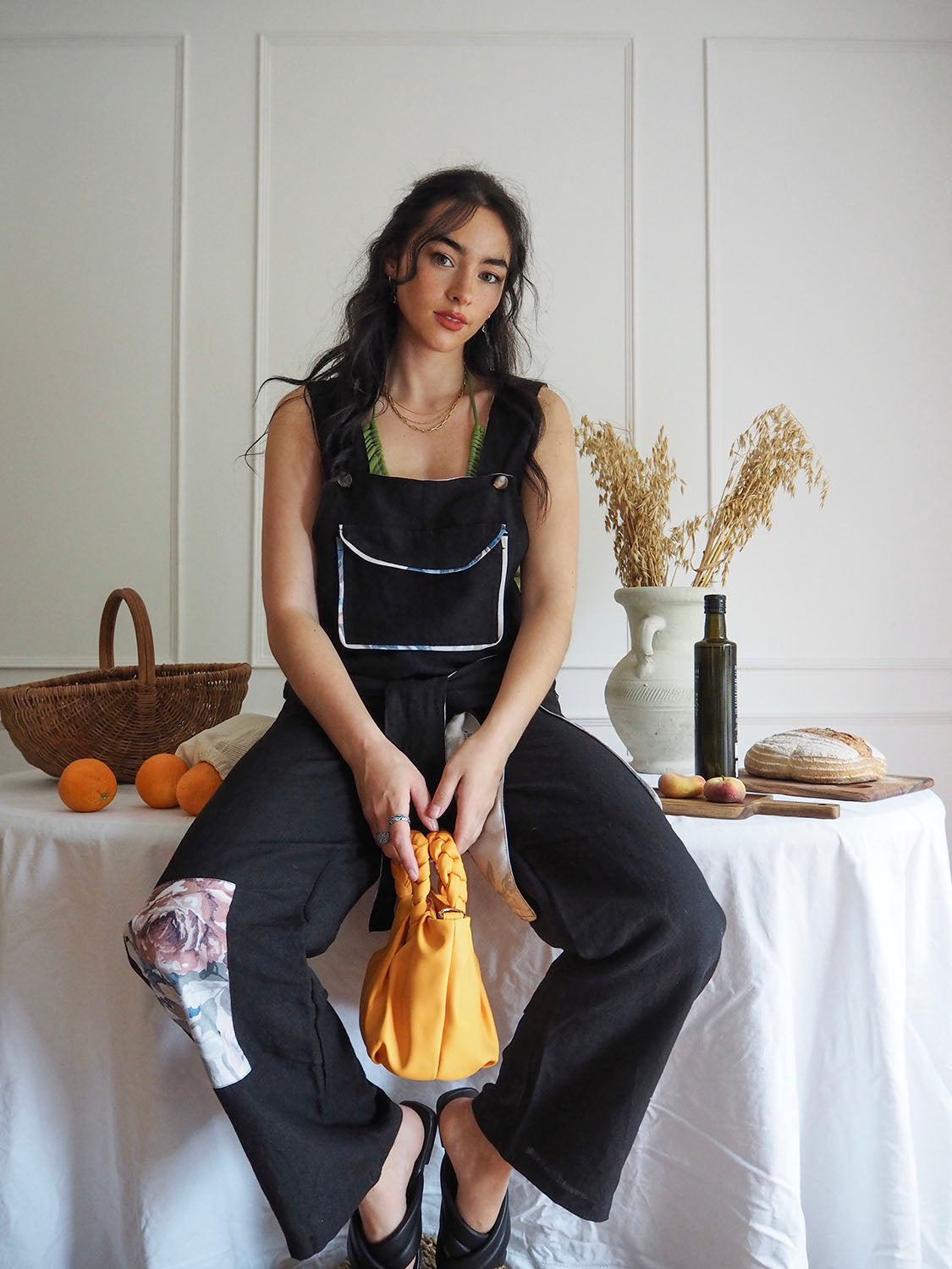 Black linen Clo dungarees2