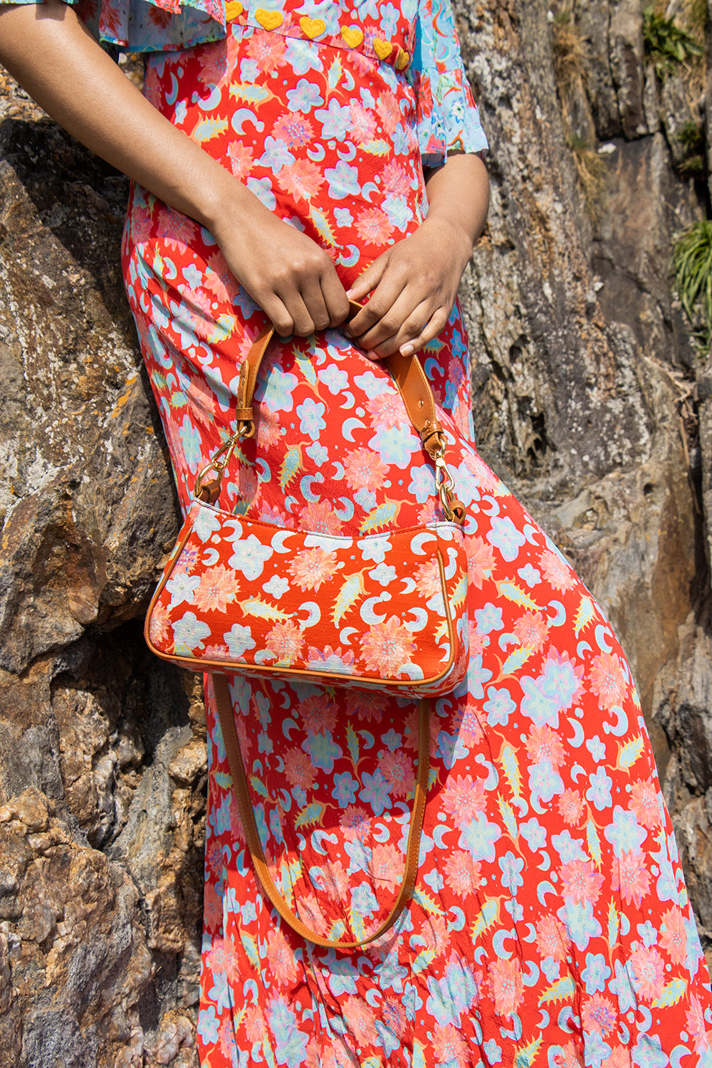 FeRi x PEELO shoulder bag model 3
