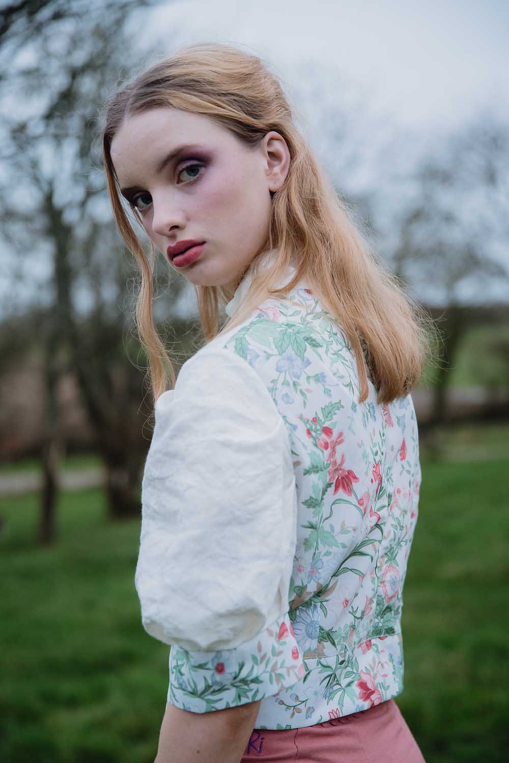 PIPPYwhite floral 16 1