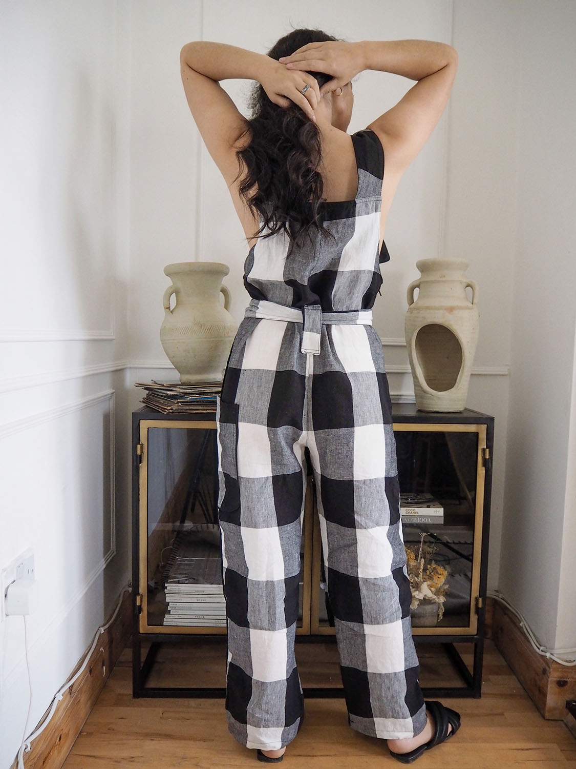 Black and White linen Clo dungarees6