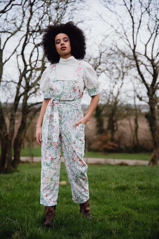 CLO WHITE FLORAL1 1