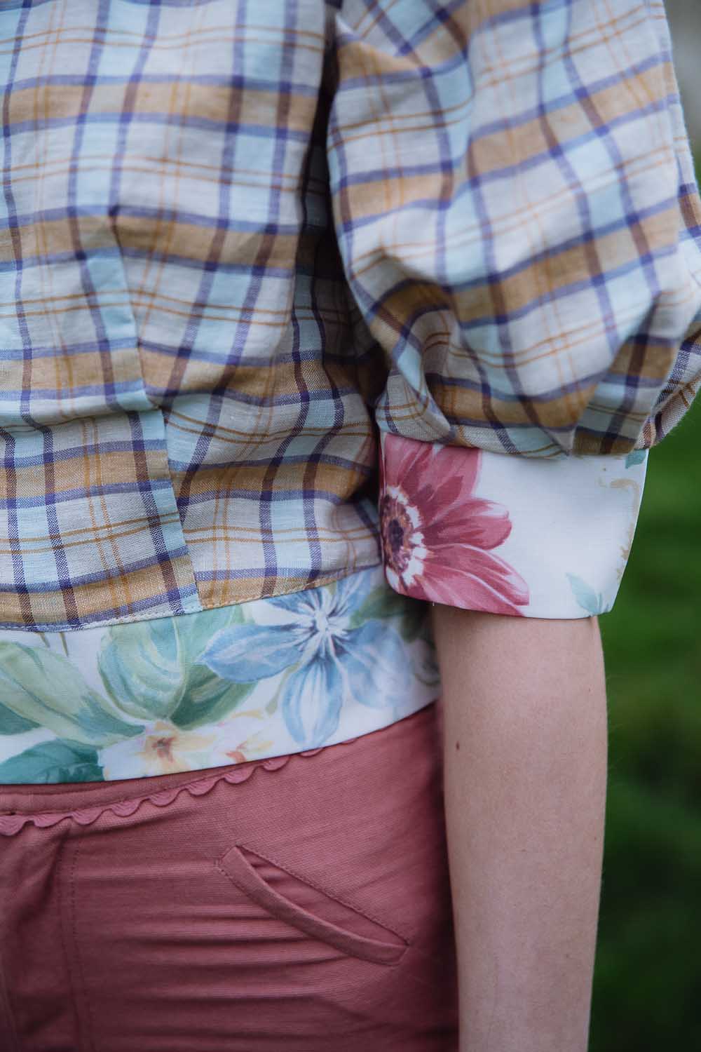 PIPPY plaid floral jpg 1